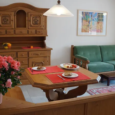 Bella Vista 6 Apartment